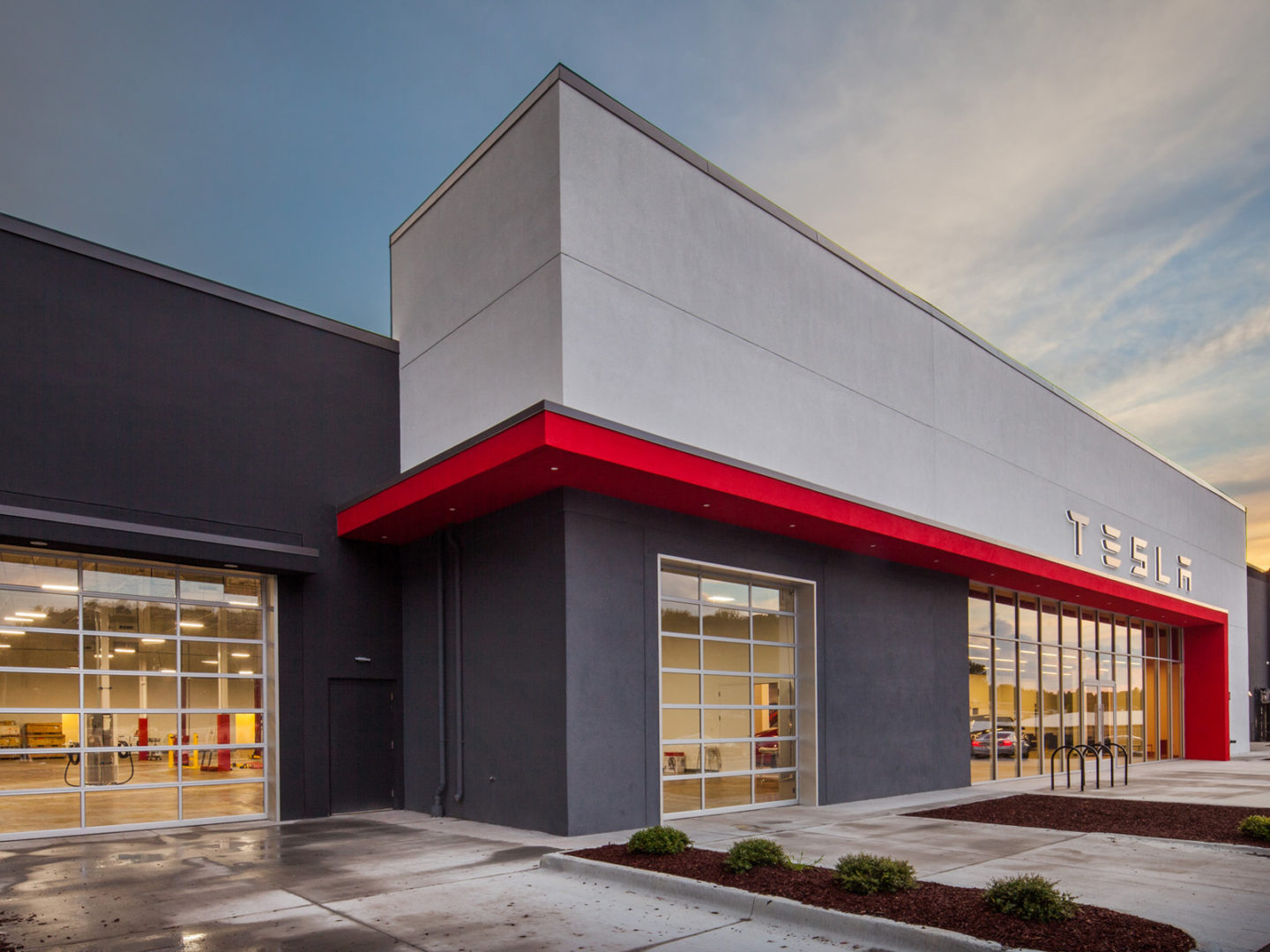 Tesla Showroom - Raleigh